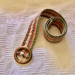 Women’s fashion belt